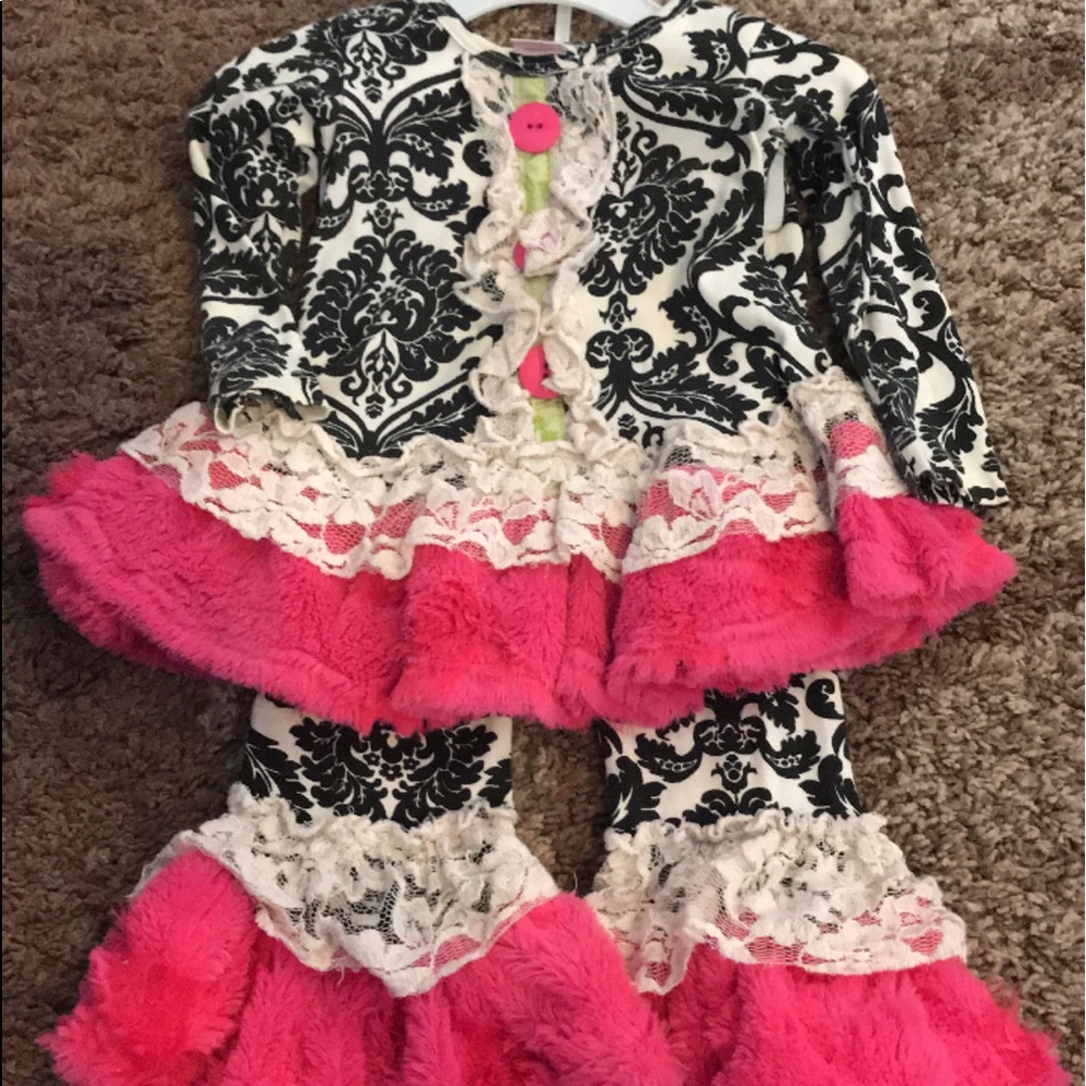 Giggle moon set